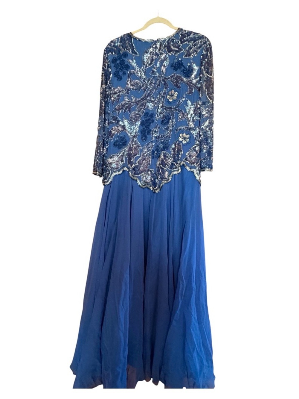 Blue Sequin Embellished Evening-cocktail dress